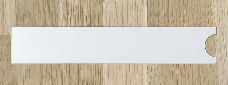 POSTILAATIKKOKILPI - STALA PL3/PL4 laatikon nimi-osa 193 x 35mm, valkoinen, mustalla kaiverruksella. KEHYKSEEN.